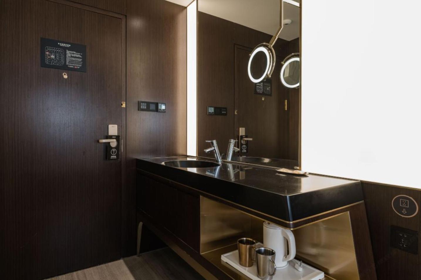 Citigo Hotel Shanghai Jingan Luaran gambar